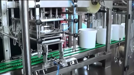 Automatische emmervulmachine